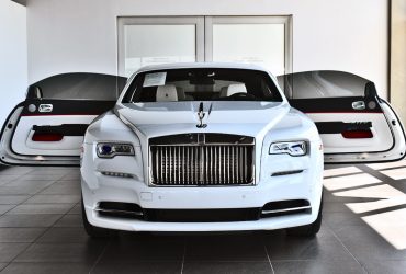 Rolls Royce Wraith Top Car Brands for Sexy Women