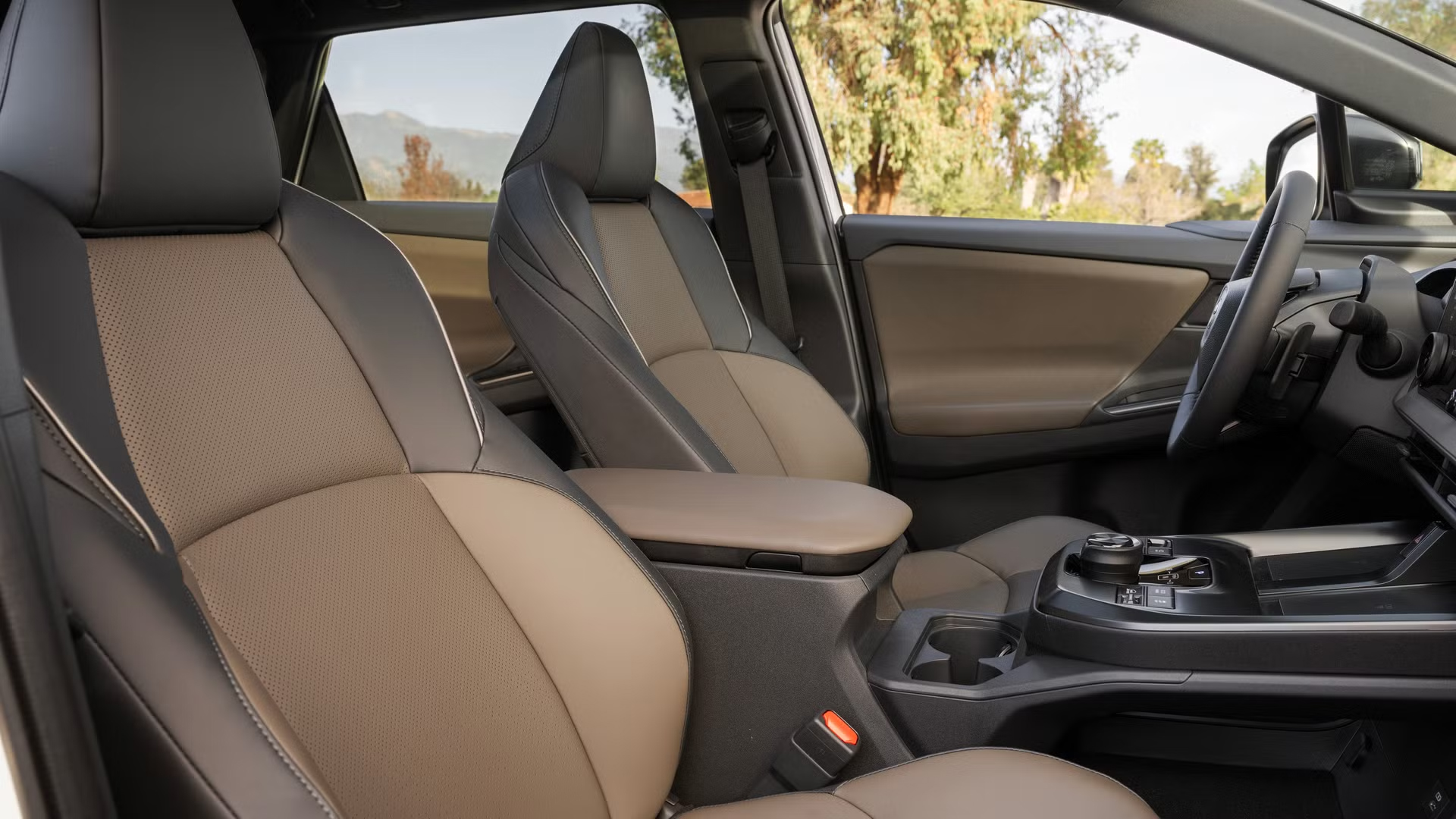 2026 Toyota bZ Woodland (5)