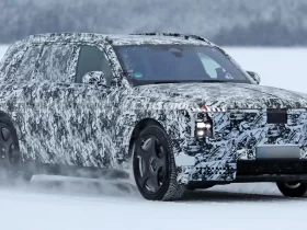 Rolls Royce Cullinan EV Spy Shots (1)