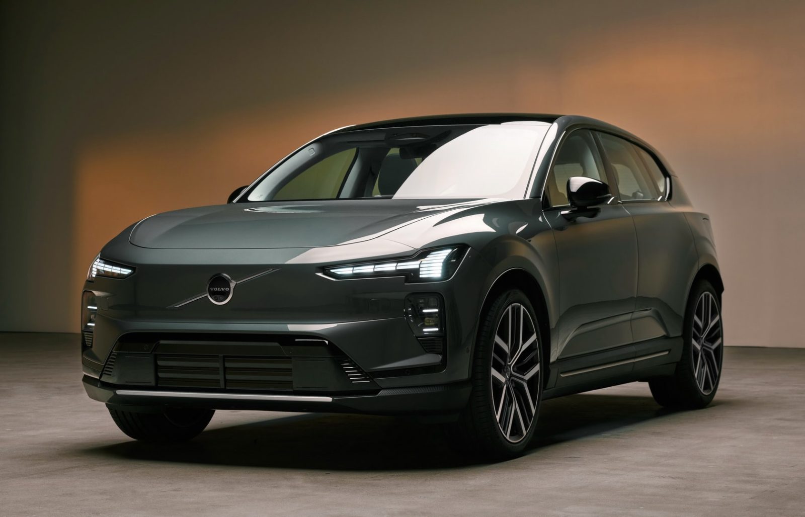 2027 Volvo EX60 (10)