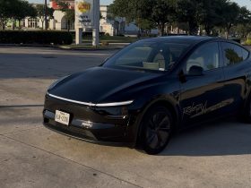 Tesla RoboTaxi (2)