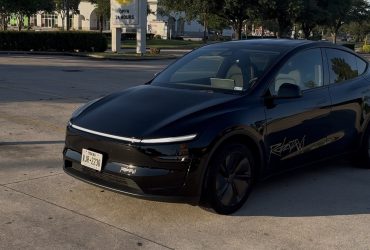 Tesla RoboTaxi (2)