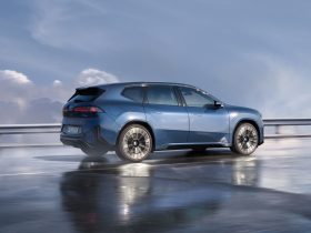 2027 BMW iX3 50 xDrive (3)