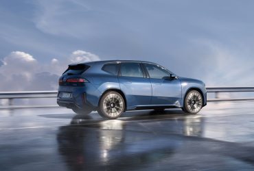 2027 BMW iX3 50 xDrive (3)