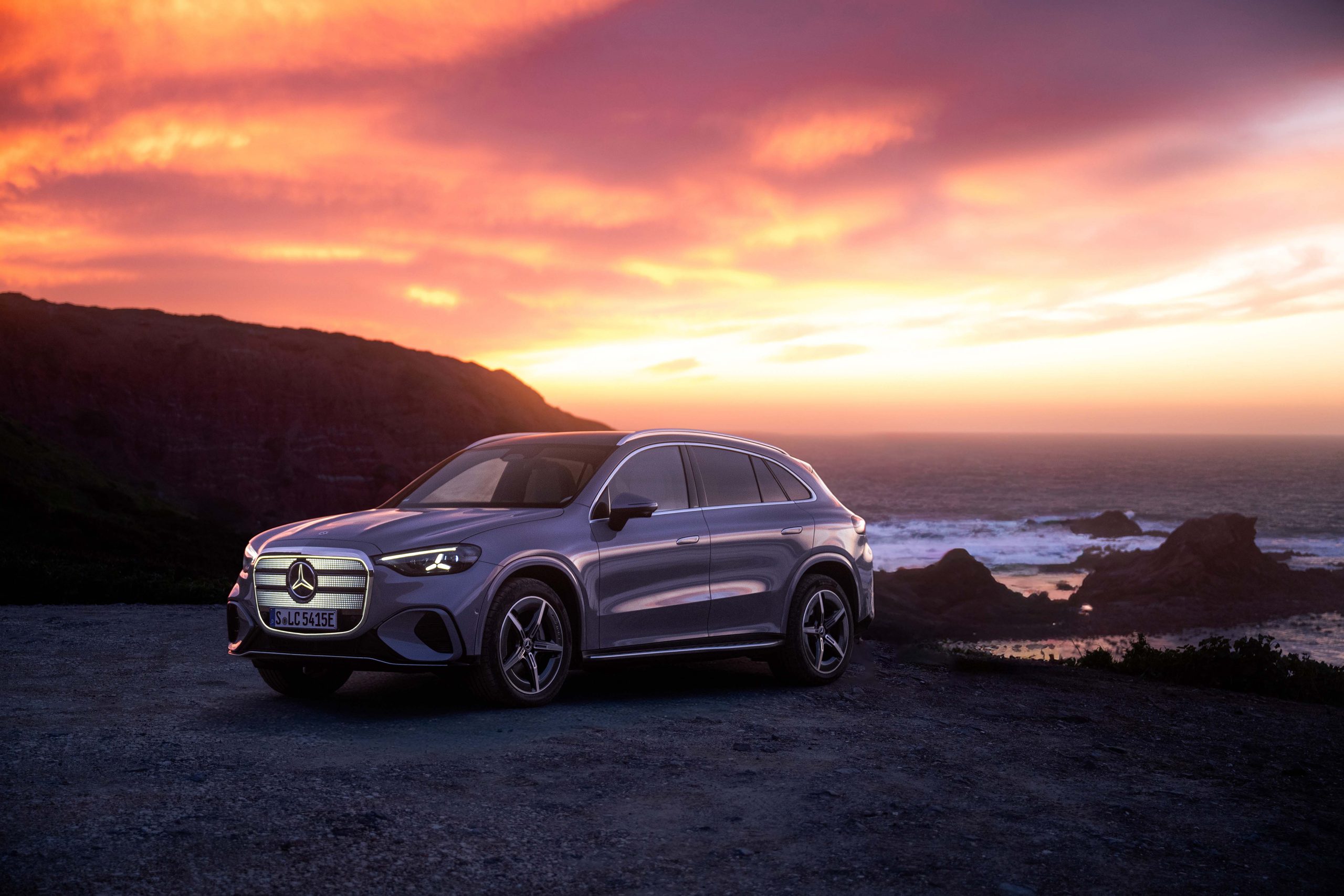 2027 Mercedes Benz Media – GLC (1)