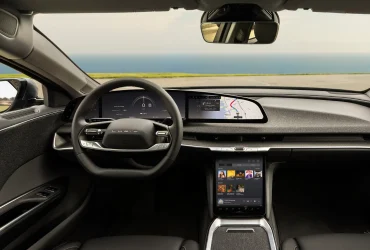 Lucid Air UX 3 (1)